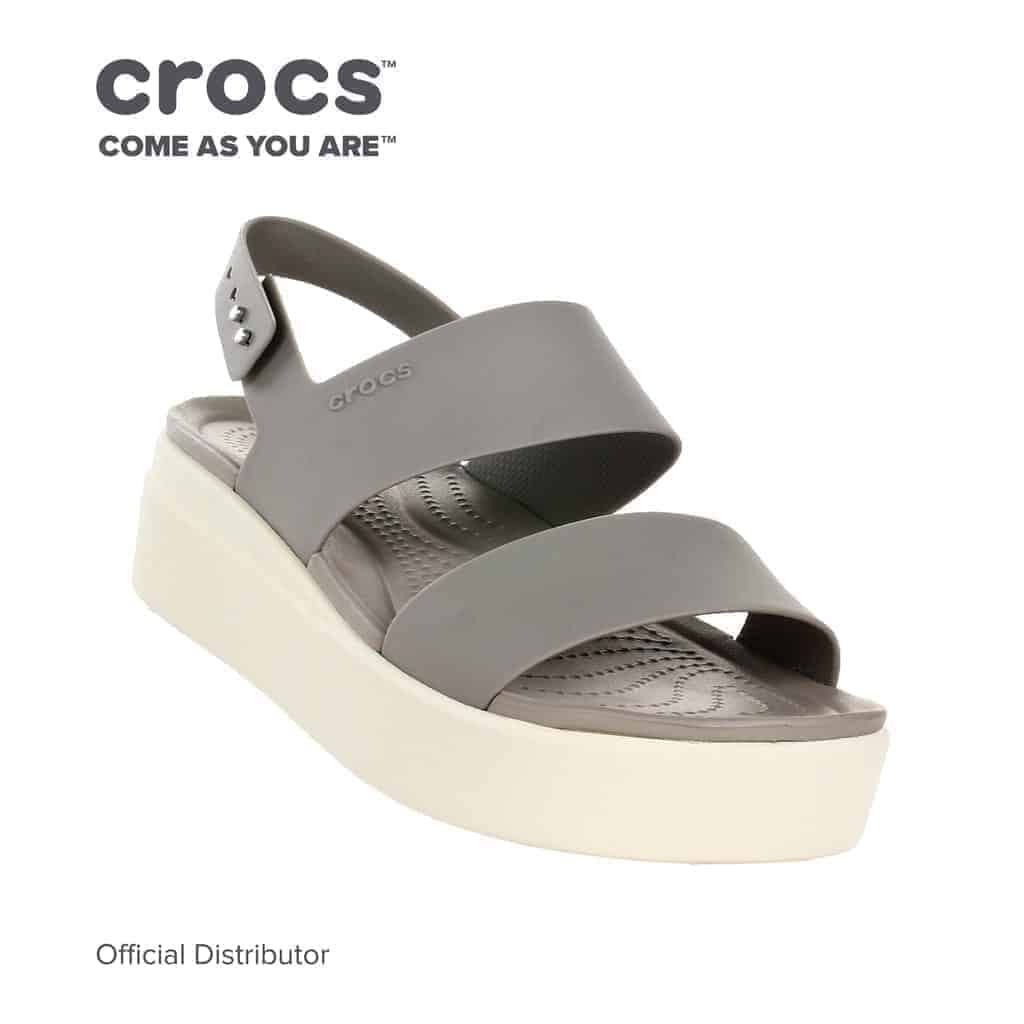 Crocs Brooklyn Low Wedges Women | Zarrosa Shop